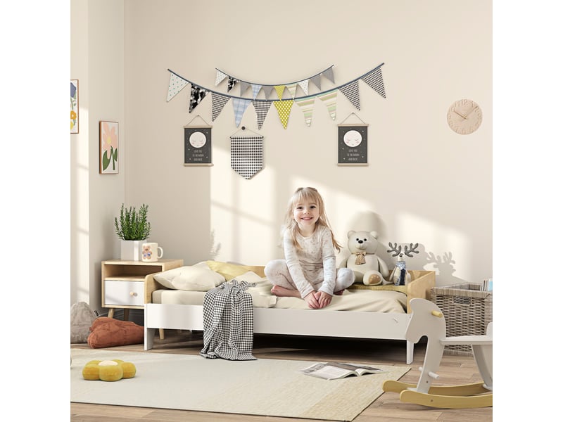  Lit enfant lit avec sommier à lattes avec panneaux latéraux élevés conception basse en bois blanc 143,5 x 74 x 40 cm  - Conforama D