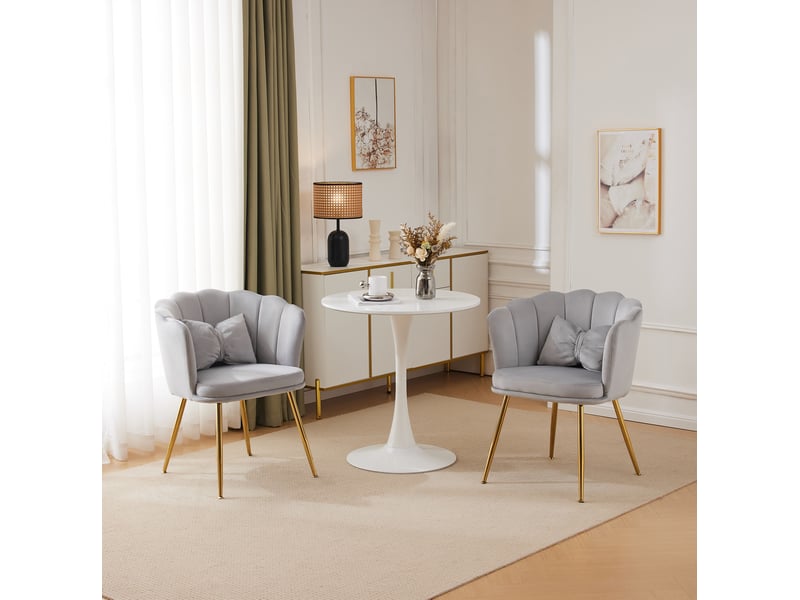  Lot de 2 fauteuils 58x63x77 cm, dossier à pétales, pieds en métal doré, coussins décoratifs, confortable, velours gris  - Conforama D