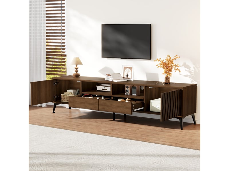  Meuble tv 180 cm effet noyer avec 2 portes, 2 tiroirs et design relief géométrique, meuble bas rangement pour téléviseur jusqu’à 75 pouces IKSETERA TRADING LTD - Conforama D
