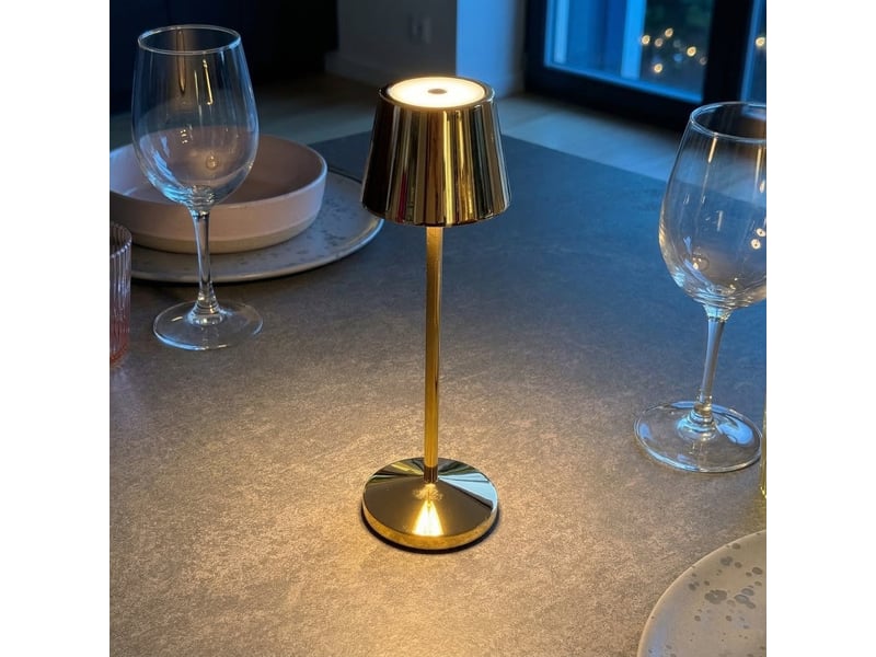  9 lampes de table emily doré + base de chargement  - Conforama B
