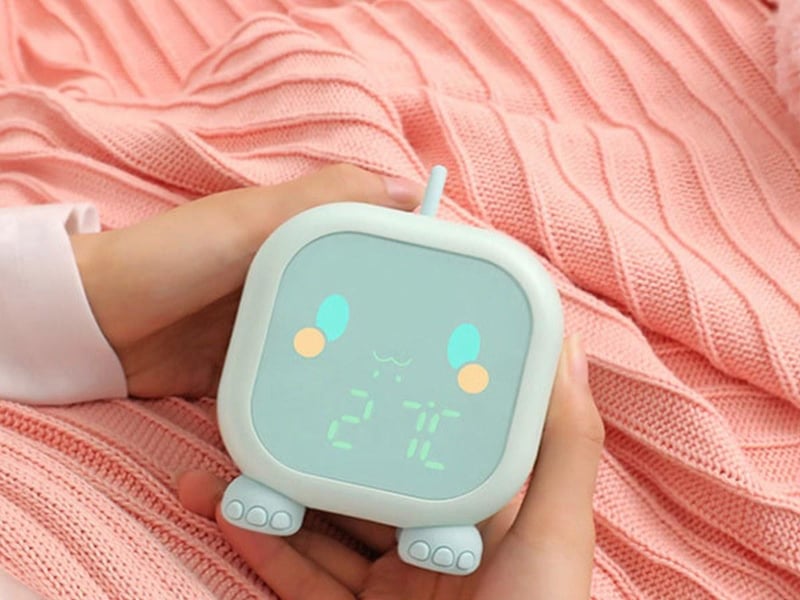 Réveil digital enfant - veilleuse à intensité variable - contrôle vocal - double alarme - vert d'eau GTK039 - Conforama C