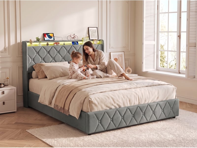 Lit coffre 160x200 cm, lit double rembourré en velours - cadre de lit avec rangement - ports usb et type-c - bandeau led multicolores, lit 2 places capitonné, velours gris - Conforama B