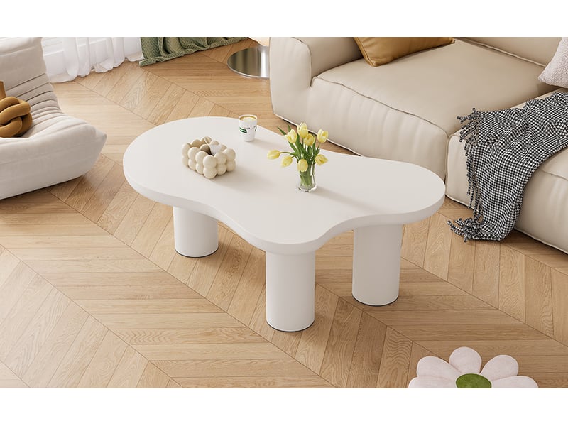 Table basse en forme de nuage avec 3 pieds en pvc, patins en feutre, finition laquée blanche, 107 × 66 × 40,5 cm - Conforama D