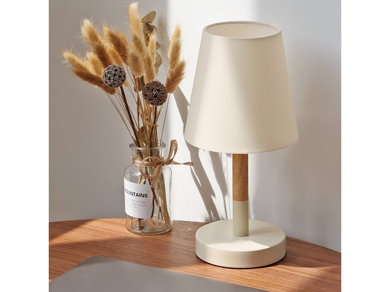  Lampe de table moderne en bois avec abat-jour en tissu blanc  - Conforama D