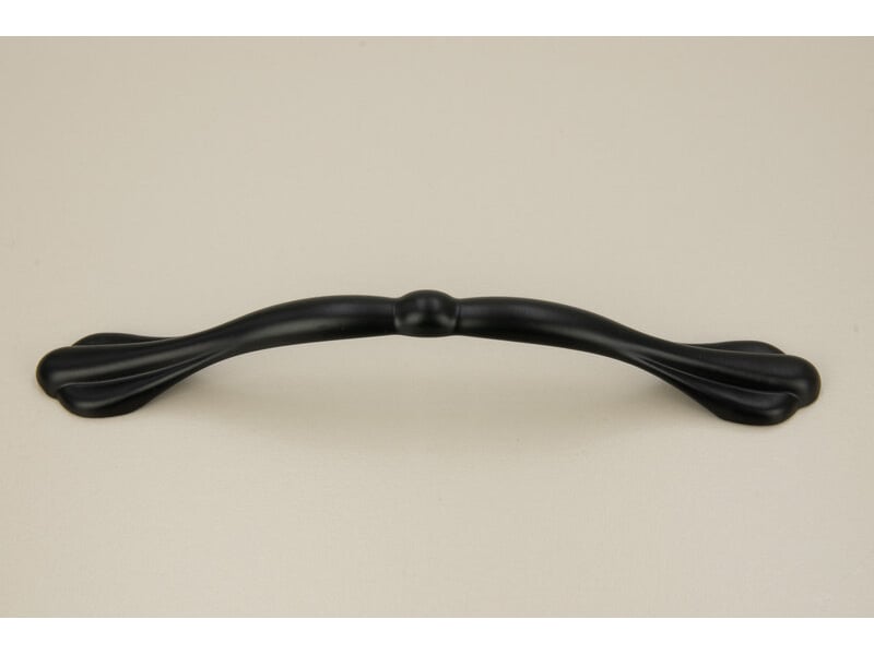  4 poignées de meubles métalliques de couleur noire de 128 mm  - Conforama C