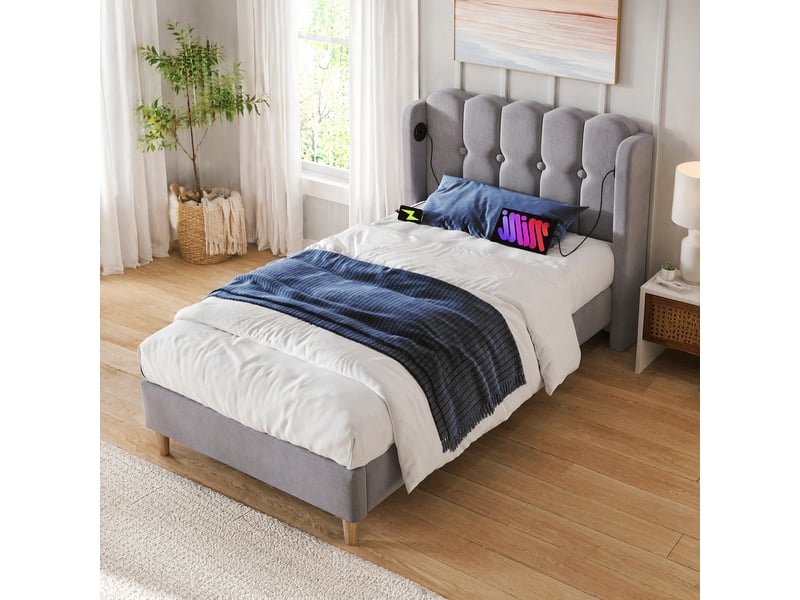 Lit simple capitonné avec sommier à lattes et usb type-c 90x200 cm gris  - Conforama C