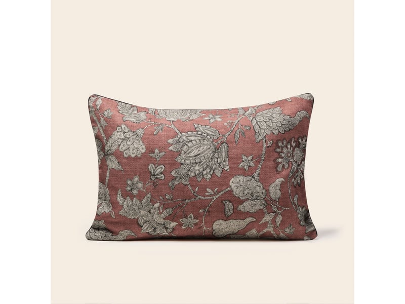  Housse de coussin en fleurs indiennes imprimées  lilivati 26482 - Conforama A