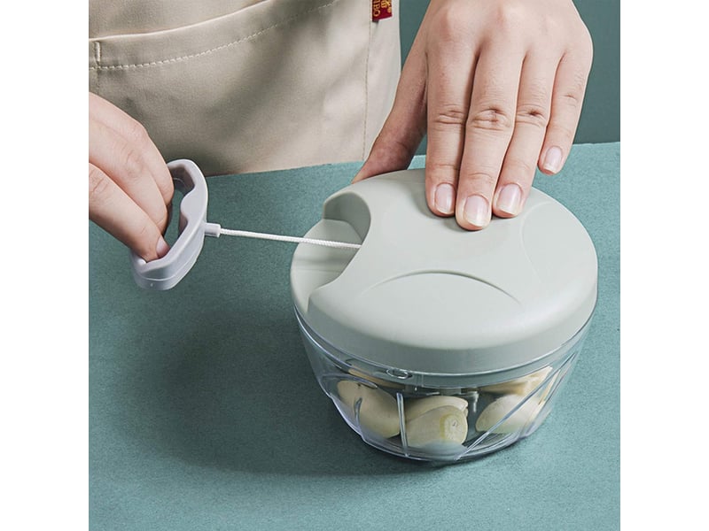  Hachoir oignon manuel, presse ail 500ml de 3-lames, pour oignon salade,pesto, persil, saucissonmachine à couper noix,(vert)  - Conforama E