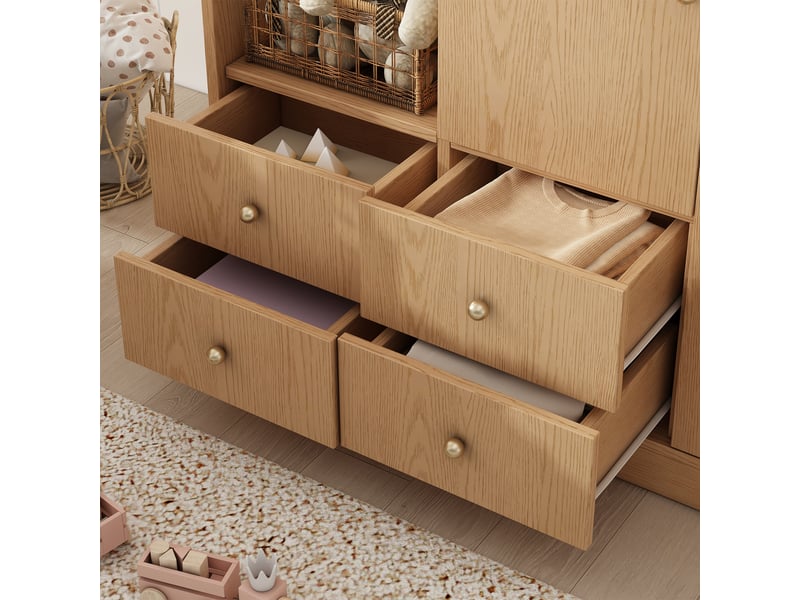  Armoire enfant chêne 100 × 48 × 131 cm, toit maison, 2 portes et 4 tiroirs IKSETERA TRADING LTD - Conforama R