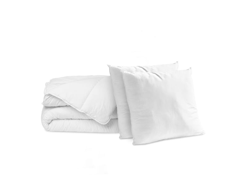  Pack couette chaude 240x260cm + 2 oreillers moelleux 60x60cm coton bio Fabriqué en France - Conforama A