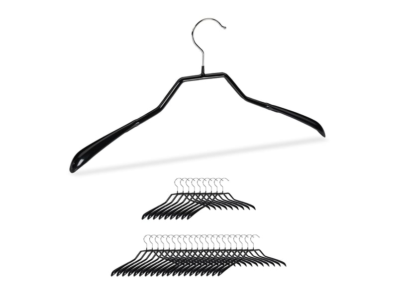  Lot de 30 cintres à veste épaules larges antidérapants taille 22 x 41,5 x 3 cm en métal noir 13_0009781  - Conforama A
