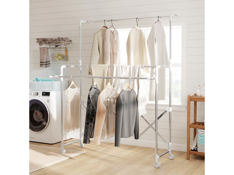  Séchoir à linge pliable d'intérieur, avec 3 barres réglables et 4 roues, 104-150 x 103 x 145-197 cm, argent  - Conforama D