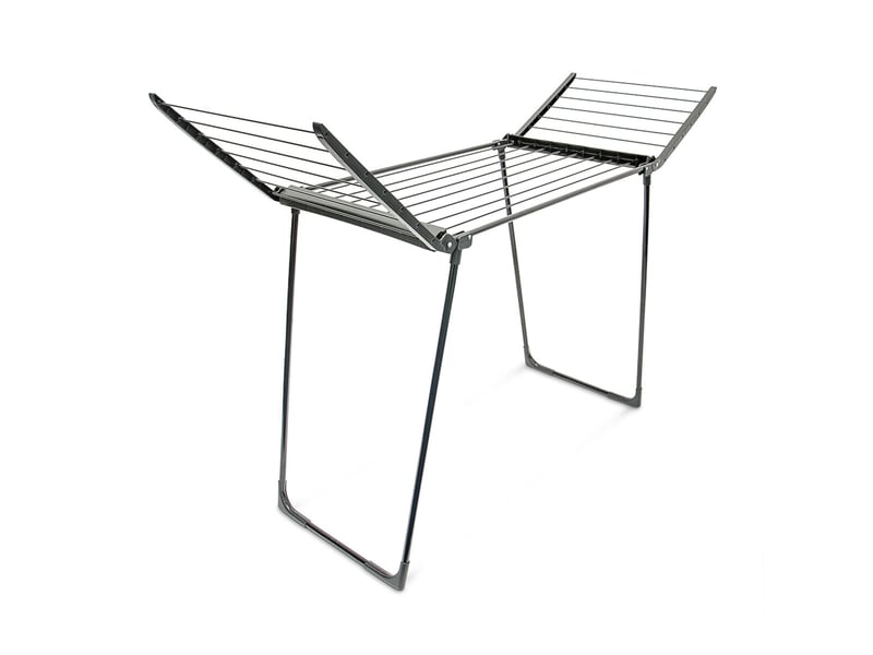  Séchoir à linge sur pied pliable intérieur extérieur 104 x 169 x 54,5 cm pratique et peu encombrant en acier noir 13_0003175  - Conforama A