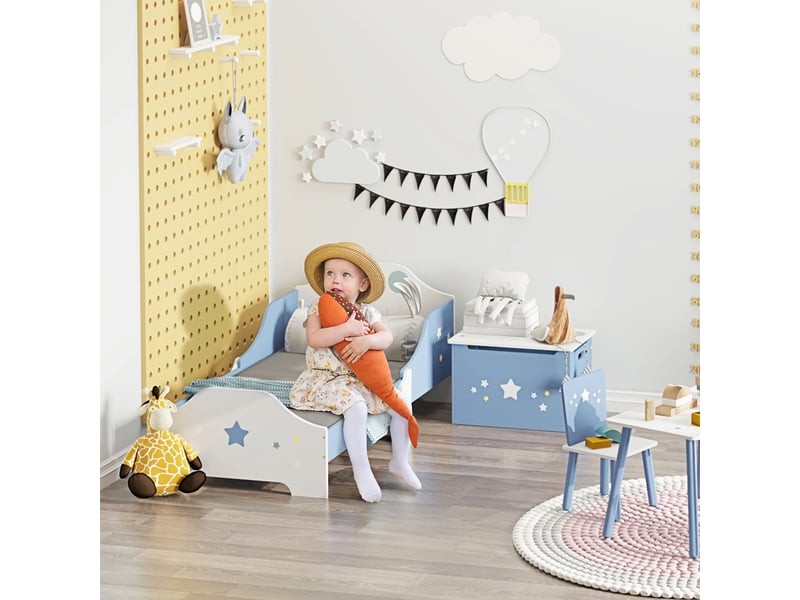  Lit pour enfants de 3 à 6 ans design étoiles sommier à lattes inclus chambre moderne 143 x 74 x 59 cm blanc bleu  - Conforama D
