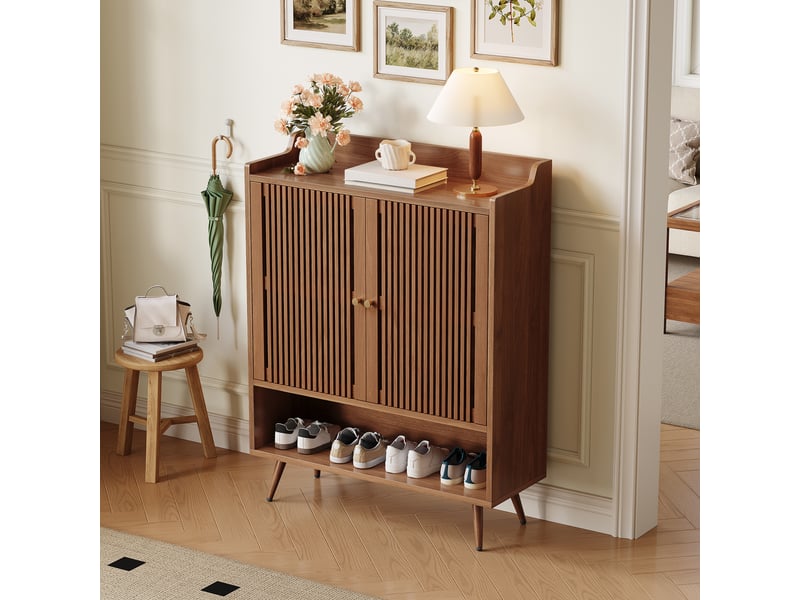  Meuble à chaussures 100cm noyer - meuble de rangement entrée avec portes rainurées et pieds en fer  - Conforama D