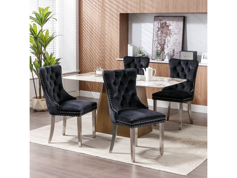  Lot de 2 chaises de salle à manger en velours noir, dossier haut capitonné, clous décoratifs, pieds finition chrome, structure en bois massif  - Conforama C