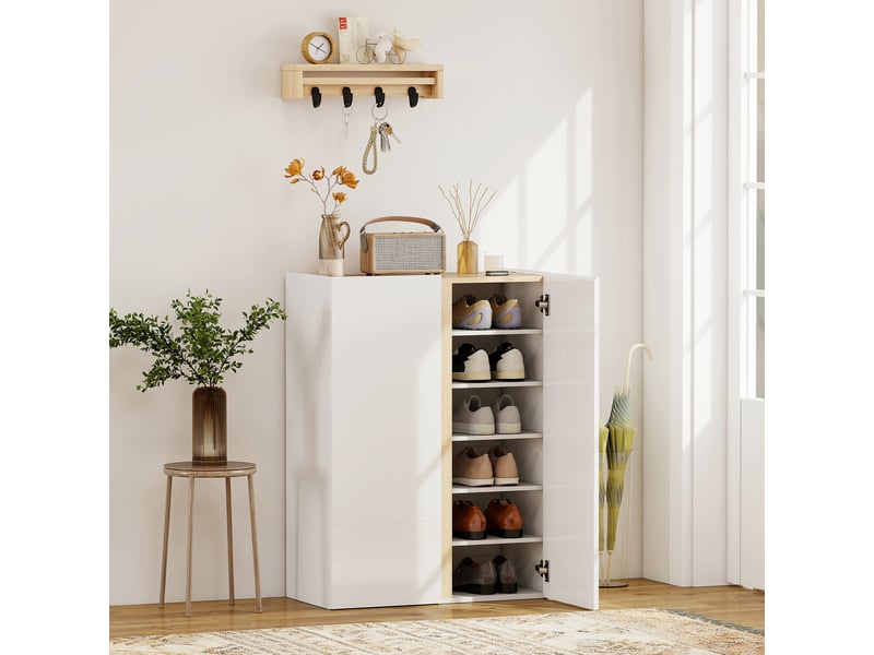 Meuble à chaussures à fermeture amortie avec design à 6 niveaux sans poignées pouvant contenir jusqu'à 18 paires pour entrée en bois blanc - Conforama B