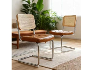 Lot de 2 chaises de salle à manger en similicuir marron avec pieds en acier chromé