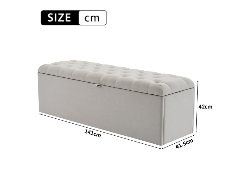  Banc de rangement en lin, coffre bout de lit 141 cm, pouf capitonné avec grand espace, bout de lit gris clair pour chambre.  - Conforama B