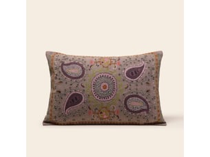 Housse de coussin en broderie paisley  mandana