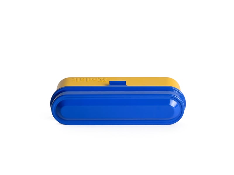  Kodak film case (135) - boîtier compact en acier pour 5 rouleaux de film 135 mm, capot amovible, design années 70, protection poussière et humidité - bleu  - Conforama C