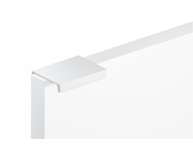  Poignées um-494 l-32mm blanches en aluminium pour chants de meubles.  - Conforama A