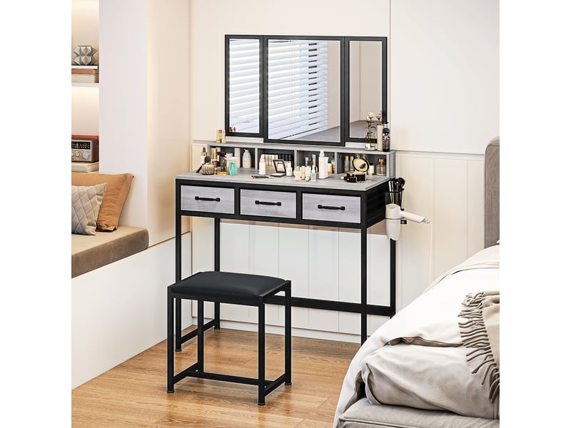  Coiffeuse avec miroir triptyque amovible, tabouret, 3 tiroirs en tissu, support pour sèche-cheveux, grise  - Conforama D