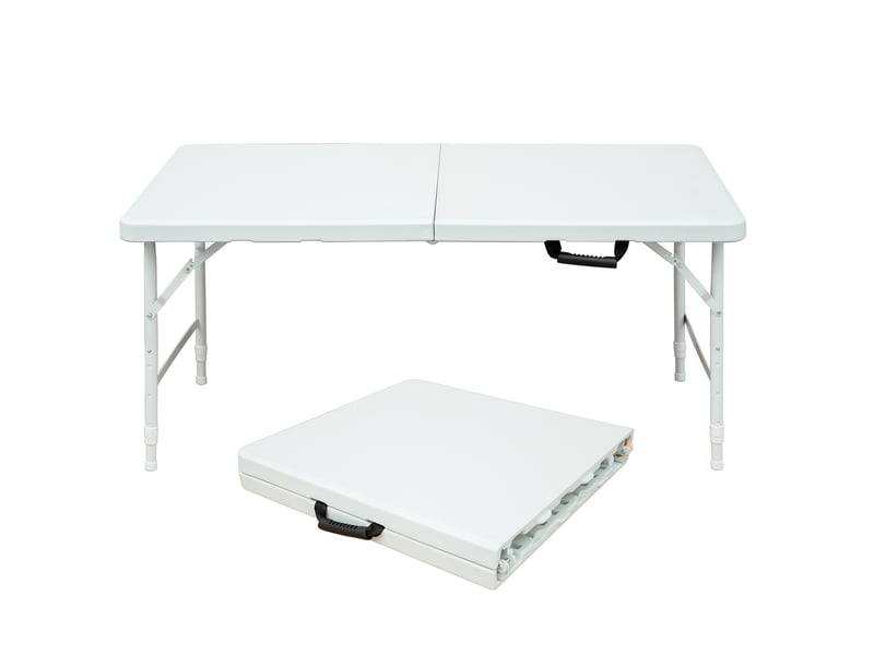 Table de camping pliante 125 x 61 cm – blanche – hauteur réglable 58 à 74 cm, poignée de transport intégrée - Conforama A