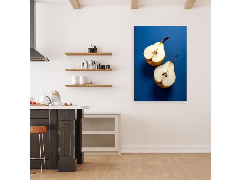  Tabelau sur toile, deux moitiés de poire sur un fond bleu intense 30x45 1328137007 - Conforama B