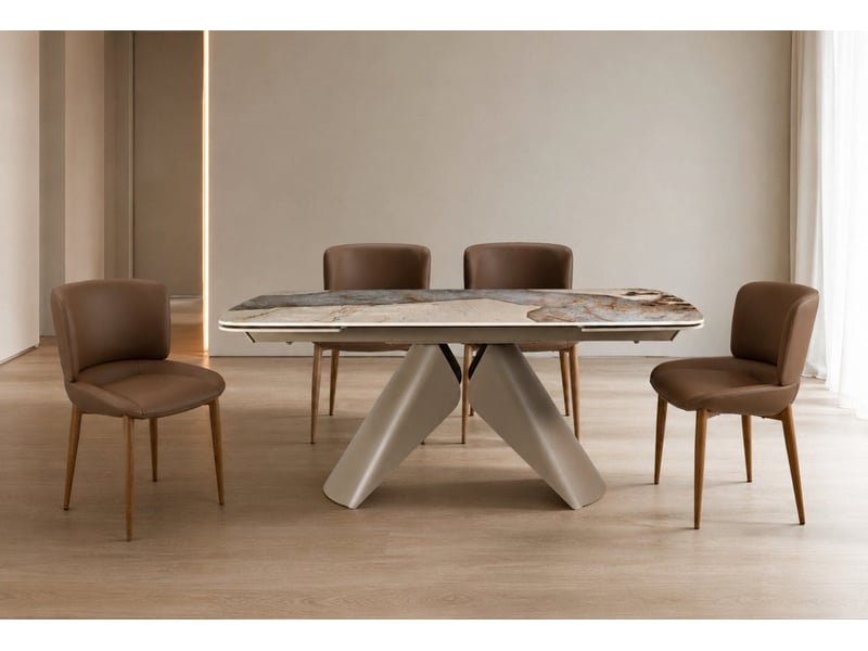  Lot de 4 chaises recouvertes de similicuir couleur marron  - Conforama B