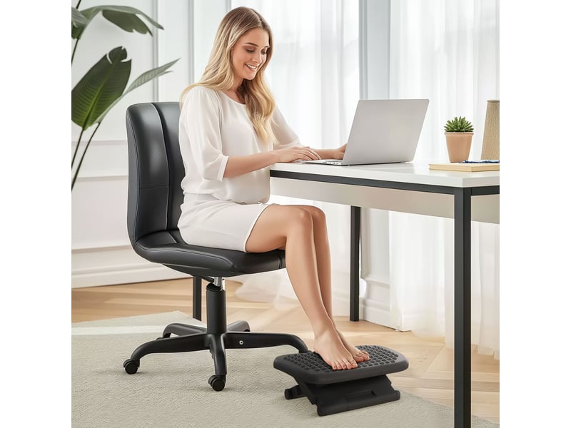  Repose-pieds ergonomique de bureau hauteur et inclinaison réglables noir 46 x 35 cm  - Conforama B