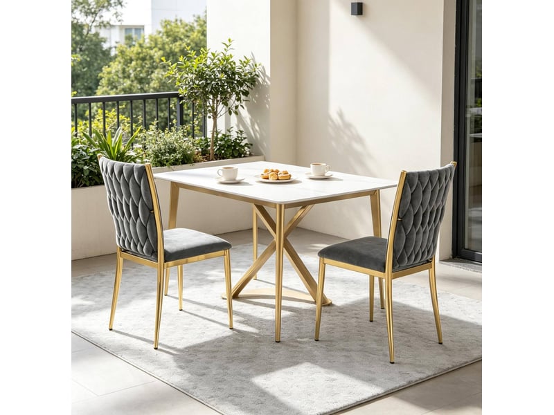 Lot de 2 chaises de salle à manger en velours gris foncé et métal doré, dossier haut - Conforama D
