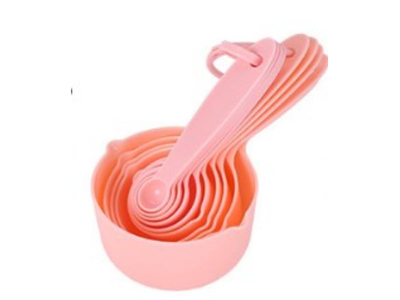  Ce set d'ustensiles de mesure comprend 10 tasses et cuillères à mesurer universelles pour la cuisine et la pâtisserie, de couleur rose  - Conforama A