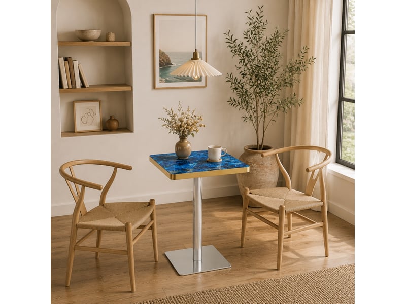 Table de salle à manger carrée pour 2 à 4 personnes, piètement métal, effet marbre bleu et bord doré, 60 × 60 × 74 cm - Conforama C
