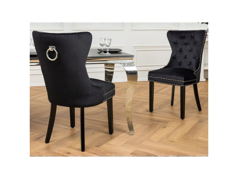  Lot de 2 chaises chesterfield regina noires en velours capitonné – anneau argenté, clous décoratifs et pieds en bois d'hévéa  - Conforama E