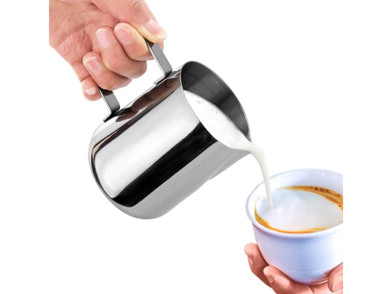  Pot à lait en acier inoxydable avec échelle de mesure  - Conforama C