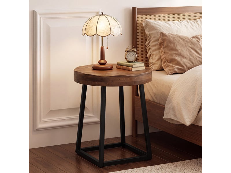  Table d'appoint ronde en bois massif, bout de canapé avec plateau à bord naturel et piètement en métal, 50 cm table de chevet,  idéale pour le salon, la chambre ou le coin canapé  - Conforama E