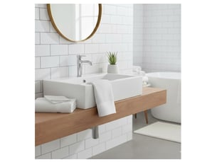 Serviette de toilette en coton lilas