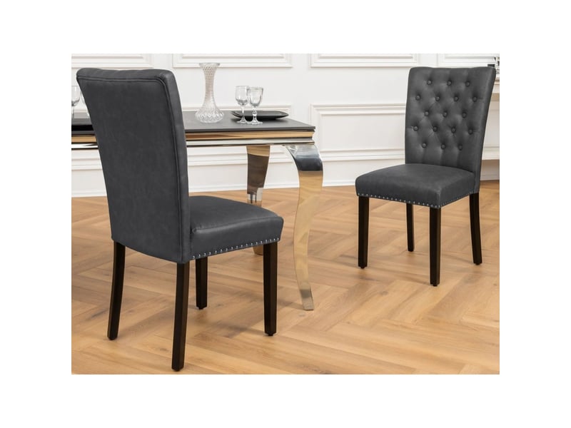  Lot de 2 chaises chesterfield regina noires en cuir artificiel capitonné – dossier haut clouté et pieds en bois d'hévéa  - Conforama E
