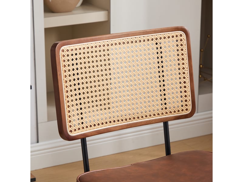  Chaise de bureau vintage en rotin et bois, fauteuil de bureau réglable avec siège en cuir pu marron, pivotant à roulettes  - Conforama D
