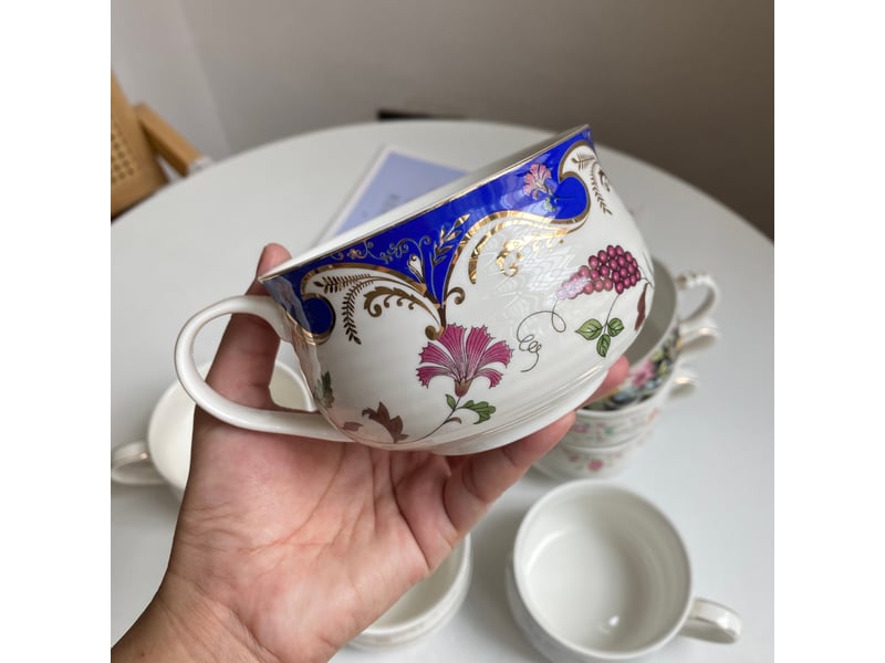  Tasse de petit-déjeuner en céramique, baies sauvages et bord bleu, 14 × 7,8 cm  - Conforama B
