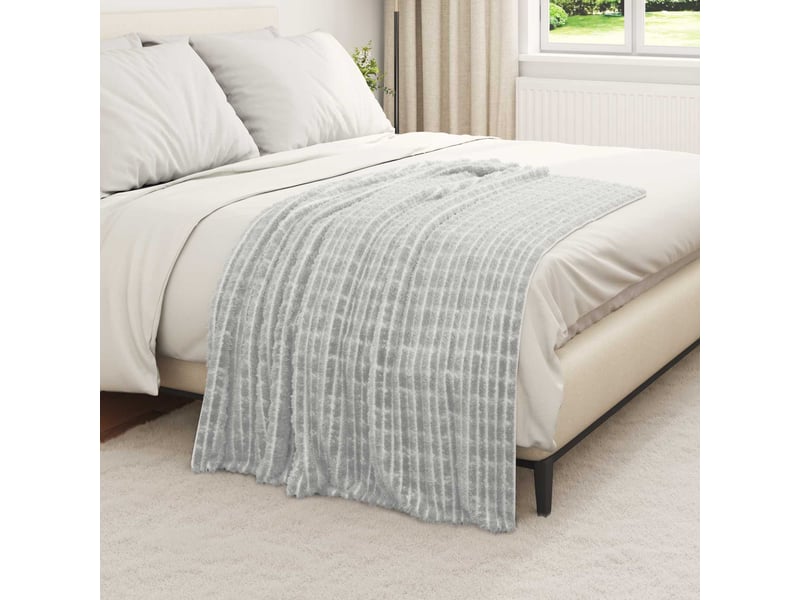  Couverture jetée de canapé gris 150x130 cm 0.51 kg toison  - Conforama C