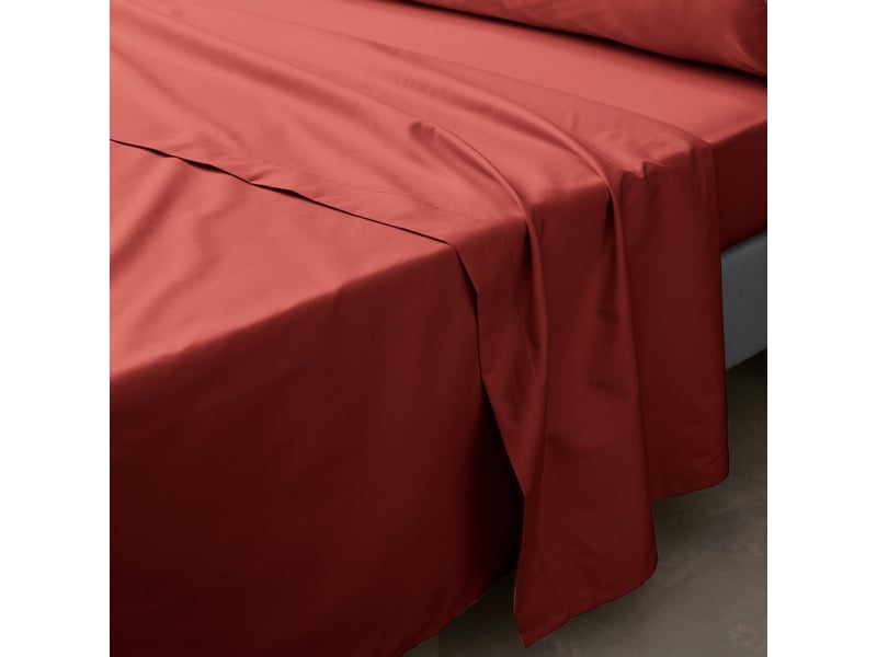  Ensemble literie 4 pièces drap plat 240 x 300 cm + drap housse 140x190 cm + 2 taies 63x63 cm percale 78 fils terracotta  - Conforama C