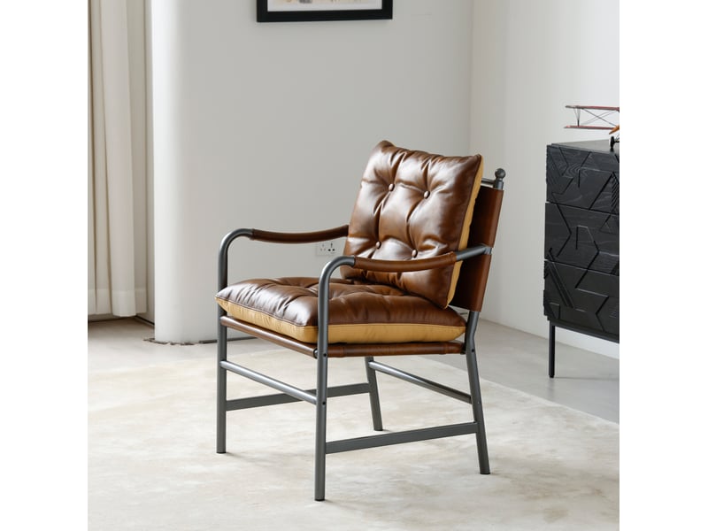 Fauteuil d'accent en cuir avec accoudoirs et cadre métallique, style rétro moderne marron - Conforama C