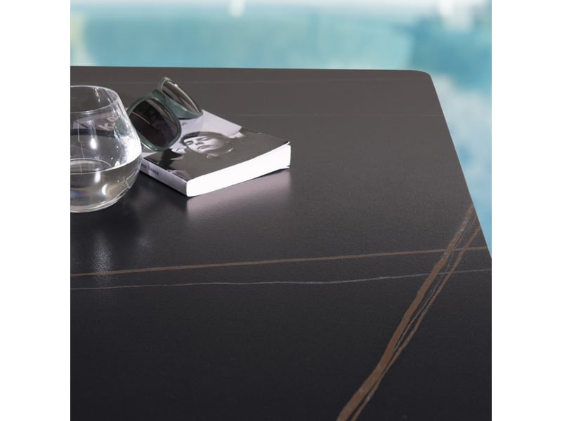  Icare - ensemble n°2: table bistrot 70x70cm en céramique marbré noir  - Conforama D