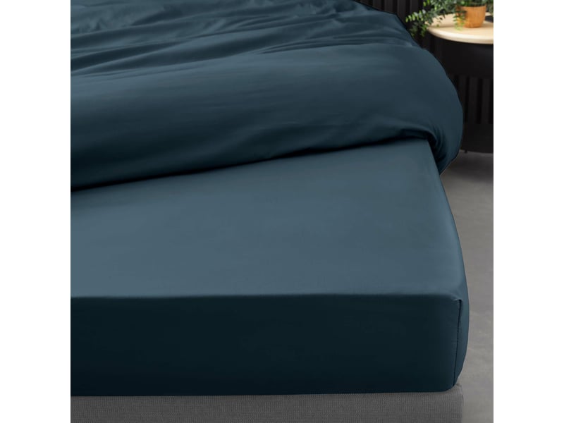  Ensemble literie 4 pièces drap plat 240 x 300 cm + drap housse 140x190 cm + 2 taies 63x63 cm percale 78 fils bleu  - Conforama D