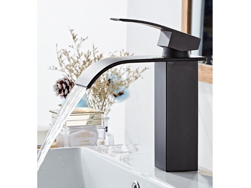  Mitigeur lavabo noir cascade avec bec hauteur 185mm robinet salle bain noir  - Conforama C