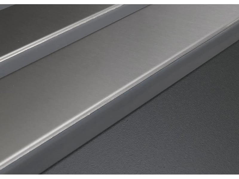 Cache poubelles triple avec jardinière intégrée 125x196x84 cm acier galvanisé inox anthracite 04_0009316 - Conforama B