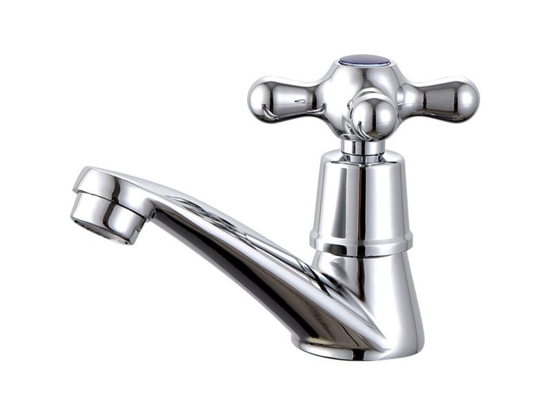 Robinet d'eau froide chromé – alliage durable – poignée ergonomique à cinq branches – protection anti-éclaboussures – tuyau non inclus YSK0001584LY - Conforama A