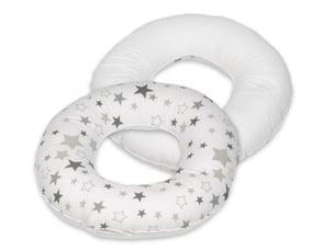 Coussin rond post natal etoiles grises et blanches sur fond blanc – blanc